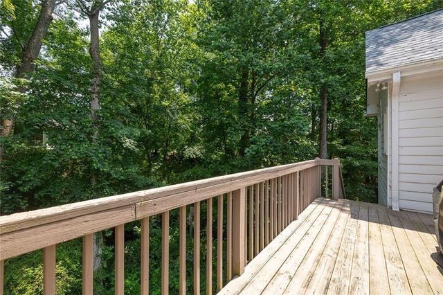 5381 Glenbrooke Trail, Dunwoody, GA 30338