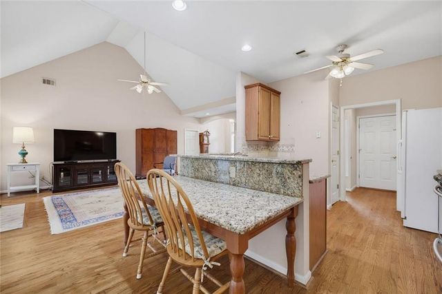 5381 Glenbrooke Trail, Dunwoody, GA 30338