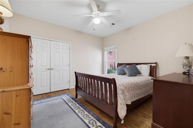 5381 Glenbrooke Trail, Dunwoody, GA 30338
