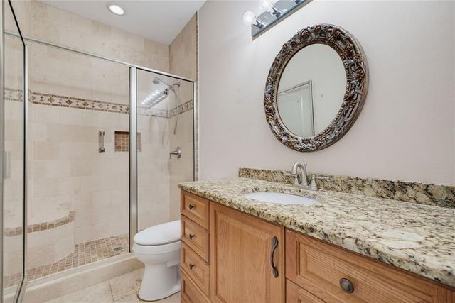 5381 Glenbrooke Trail, Dunwoody, GA 30338