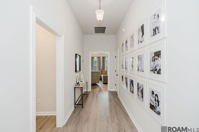 1875 Pineglen Dr, St Gabriel, LA 70776