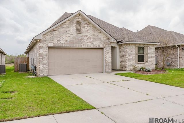 1875 Pineglen Dr, St Gabriel, LA 70776