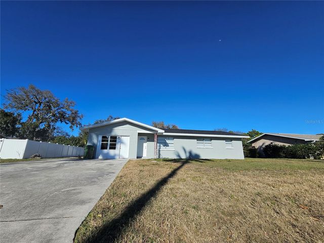 1621 17TH STREET E, Bradenton, FL 34208