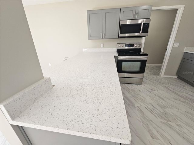 1621 17TH STREET E, Bradenton, FL 34208