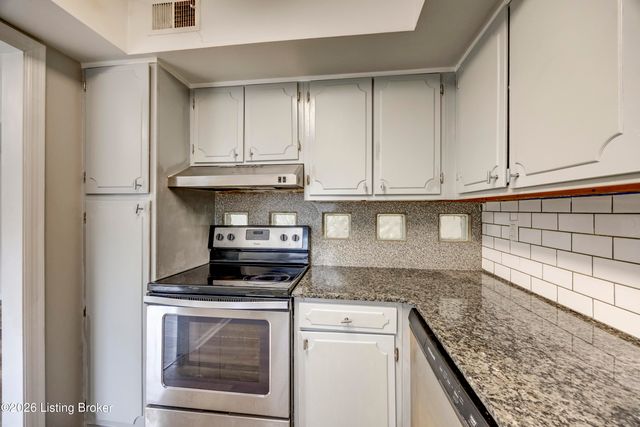 2505 Brownsboro Rd APT D5, Louisville, KY 40206