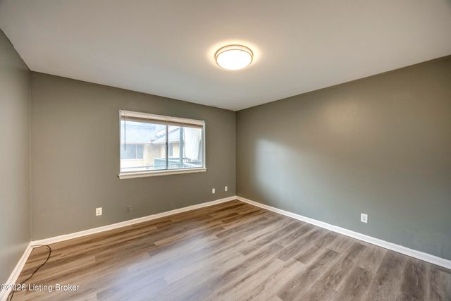 2505 Brownsboro Rd APT D5, Louisville, KY 40206