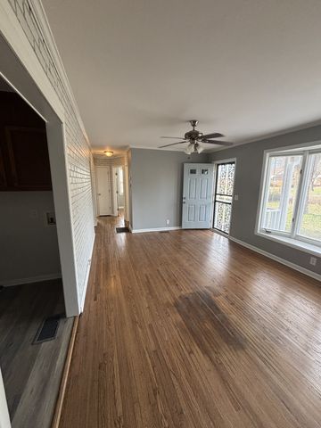 4010 Tucker Rd, Nashville, TN 37218