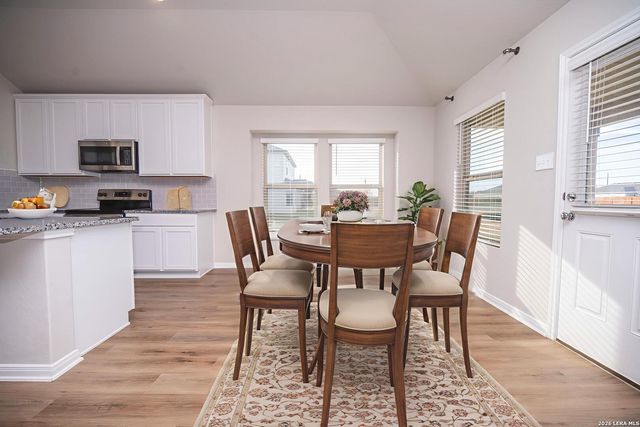 9321 Bronze Cyn, Atascosa, TX 78002