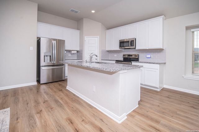 9321 Bronze Cyn, Atascosa, TX 78002