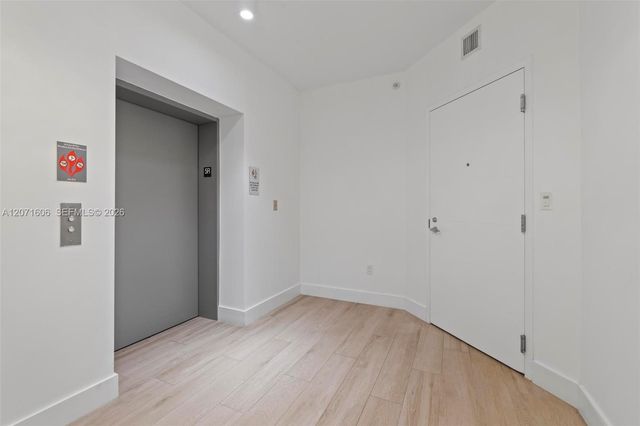 16385 Biscayne Boulevard 521, North Miami Beach, FL 33160