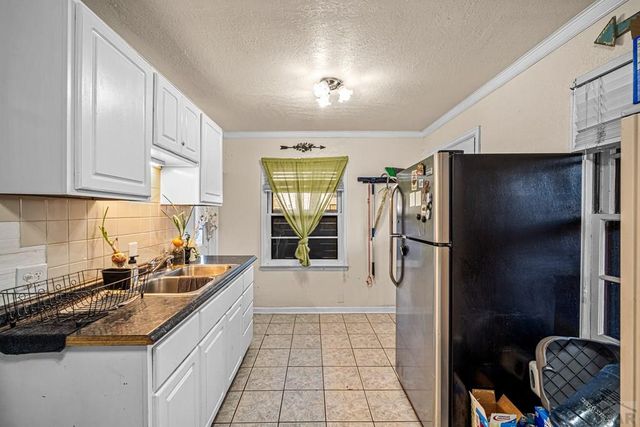 418 W 10th St, Pueblo, CO 81003