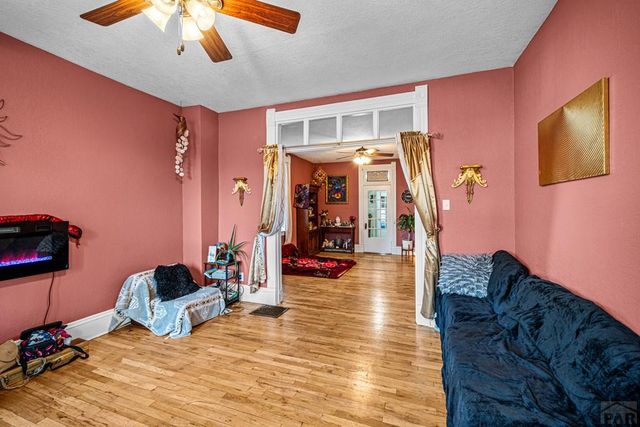 418 W 10th St, Pueblo, CO 81003