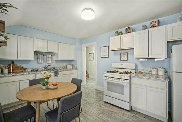 308 Washington Avenue, Highwood, IL 60040