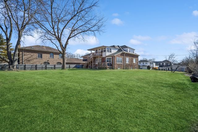 308 Washington Avenue, Highwood, IL 60040