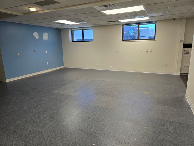 4101 John Deere Road, Moline, IL 61265