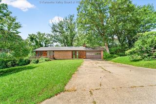 1109 Timberview Drive, Charleston, WV 25314