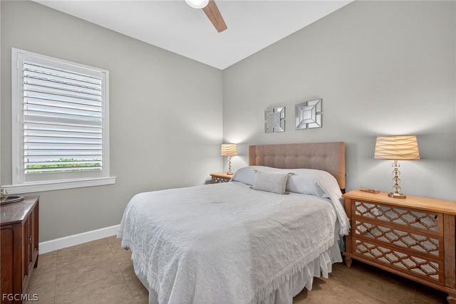 5709 Calmar Breeze LN, Fort Myers, FL 33908