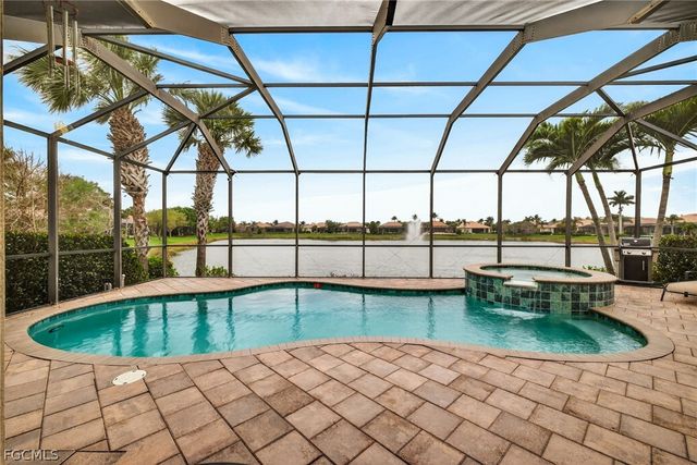 5709 Calmar Breeze LN, Fort Myers, FL 33908