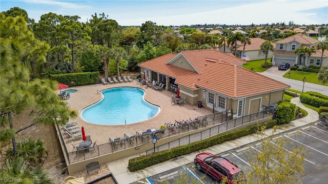 5709 Calmar Breeze LN, Fort Myers, FL 33908