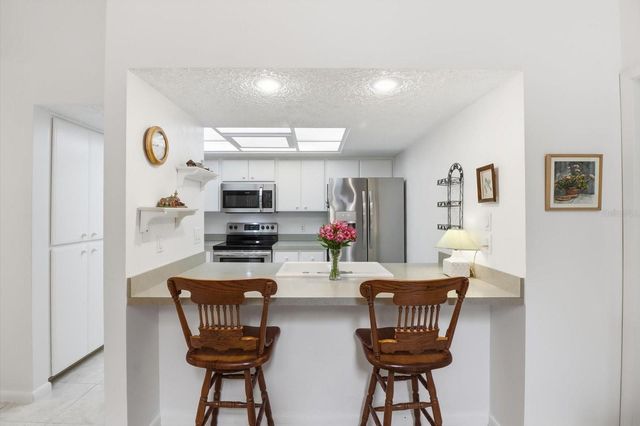 95 GOLFVIEW DRIVE, Homosassa, FL 34446