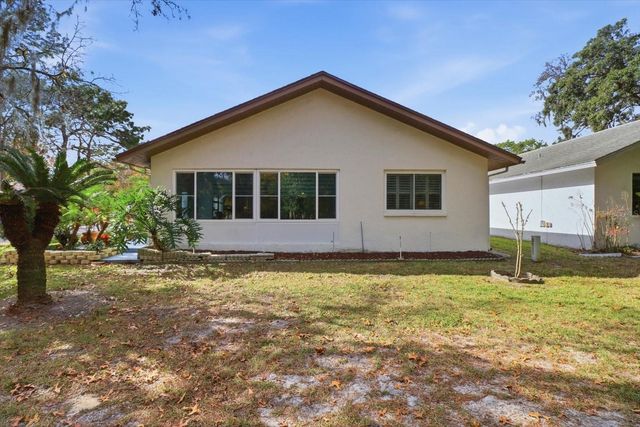 95 GOLFVIEW DRIVE, Homosassa, FL 34446