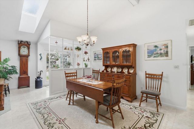 95 GOLFVIEW DRIVE, Homosassa, FL 34446