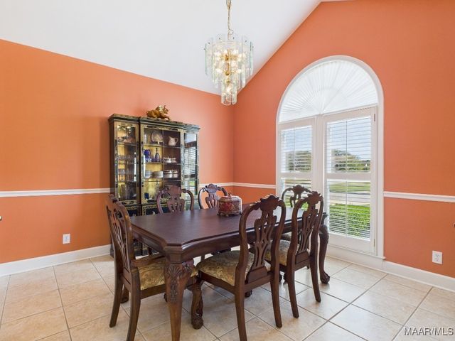 433 Towne Lake Drive, Montgomery, AL 36117