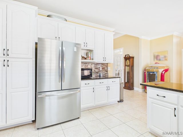 433 Towne Lake Drive, Montgomery, AL 36117