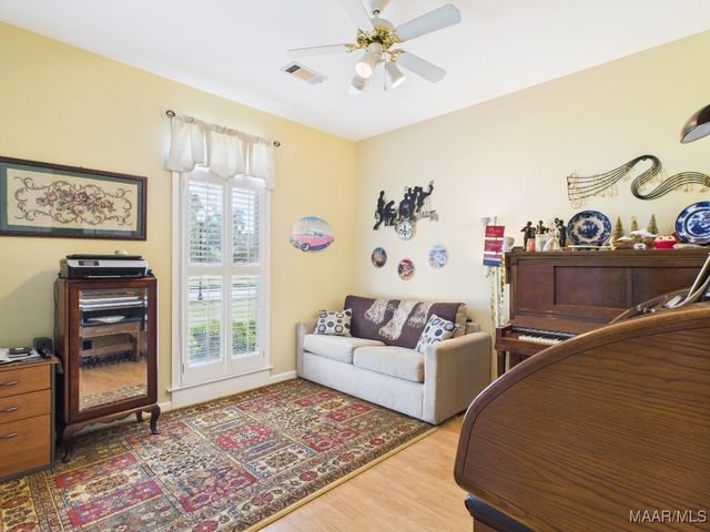 433 Towne Lake Drive, Montgomery, AL 36117