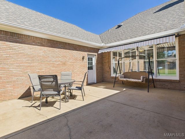 433 Towne Lake Drive, Montgomery, AL 36117