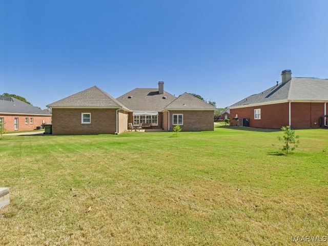 433 Towne Lake Drive, Montgomery, AL 36117