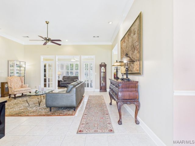 433 Towne Lake Drive, Montgomery, AL 36117