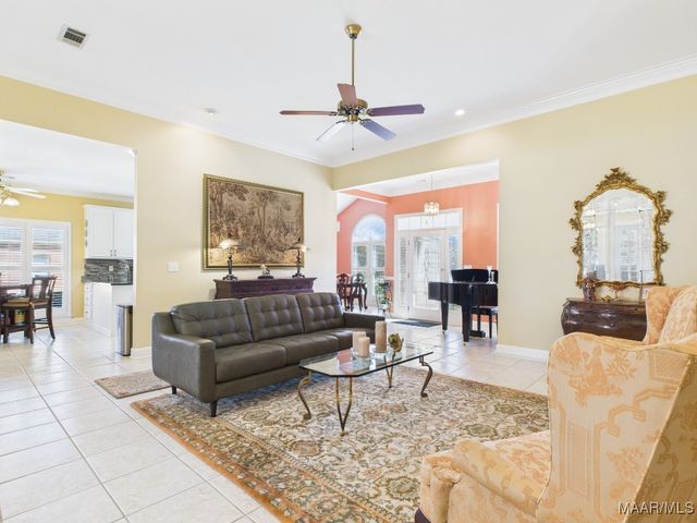 433 Towne Lake Drive, Montgomery, AL 36117