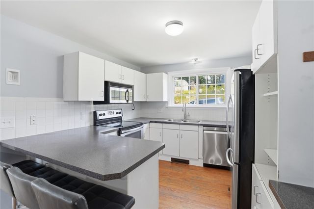 29 East Shore Drive, Coventry, RI 02816
