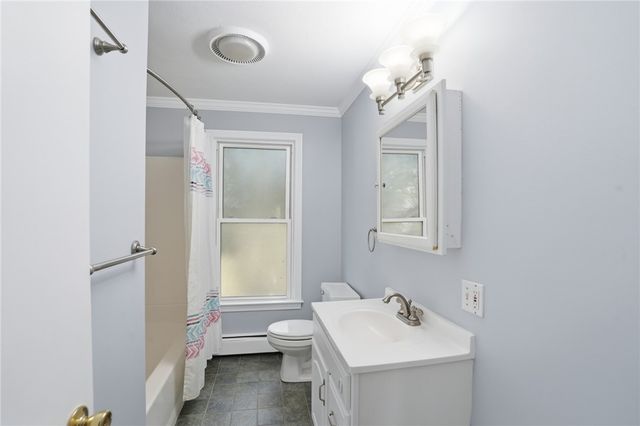 29 East Shore Drive, Coventry, RI 02816