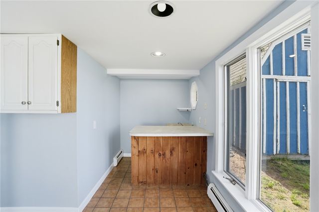 29 East Shore Drive, Coventry, RI 02816