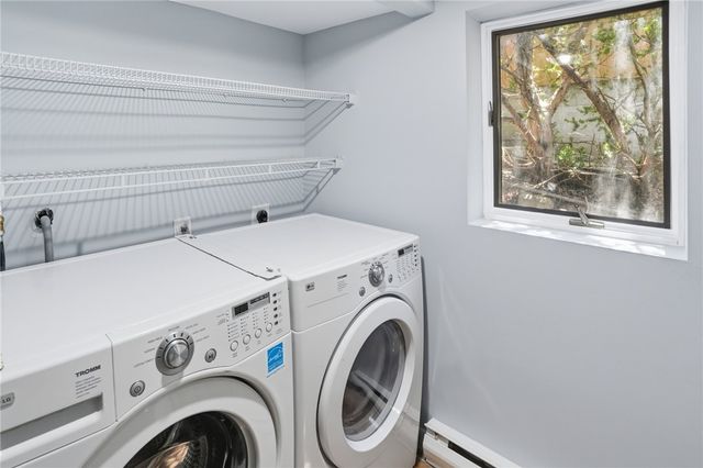 29 East Shore Drive, Coventry, RI 02816