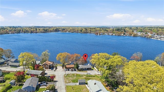 29 East Shore Drive, Coventry, RI 02816