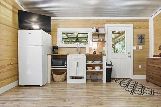 2677 Pigg Schoolhouse Rd, Santa Fe, TN 38482