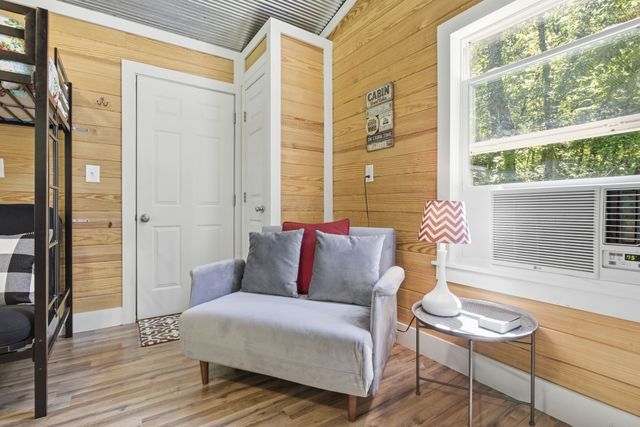 2677 Pigg Schoolhouse Rd, Santa Fe, TN 38482