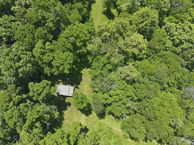 2677 Pigg Schoolhouse Rd, Santa Fe, TN 38482