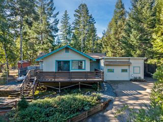 24860 Clover Cir, Willits, CA 95490