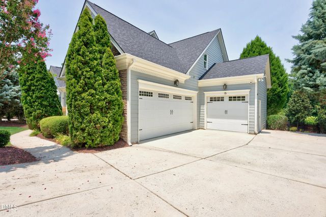 512 Foxdale Ridge Drive, Cary, NC 27519