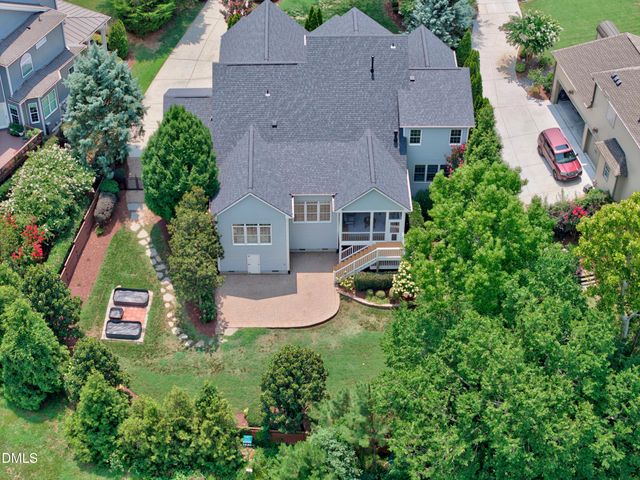 512 Foxdale Ridge Drive, Cary, NC 27519