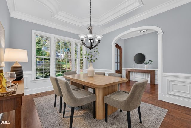512 Foxdale Ridge Drive, Cary, NC 27519