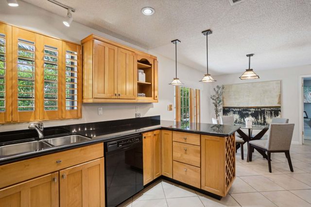 3101 Pierson Drive, Delray Beach, FL 33483