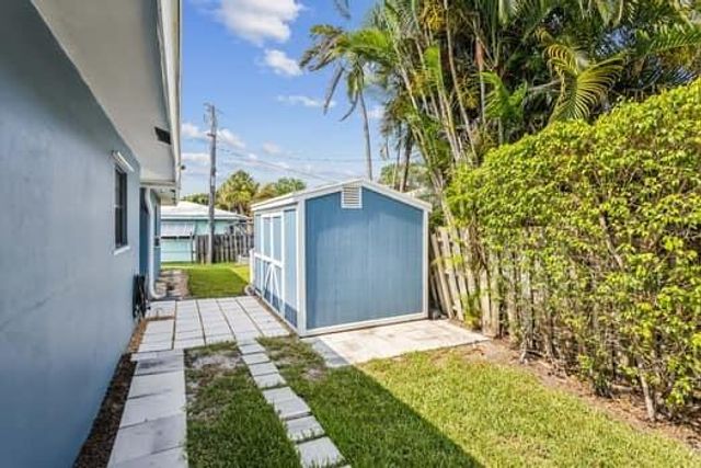 3101 Pierson Drive, Delray Beach, FL 33483