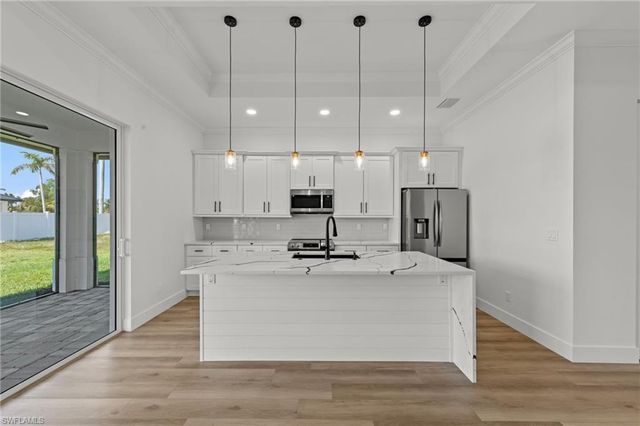 12337 Sweet Kiwi LN, Fort Myers, FL 33908