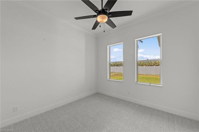 12337 Sweet Kiwi LN, Fort Myers, FL 33908