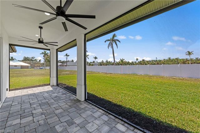 12337 Sweet Kiwi LN, Fort Myers, FL 33908